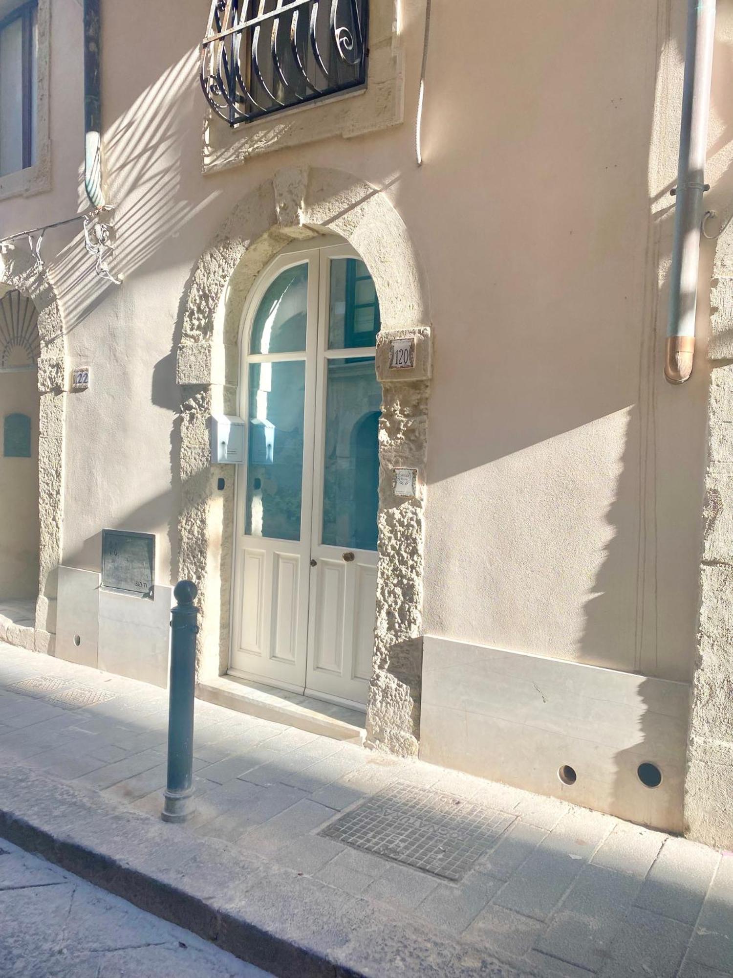 Ferienwohnung Ortigia Dreaming Syrakus Exterior foto
