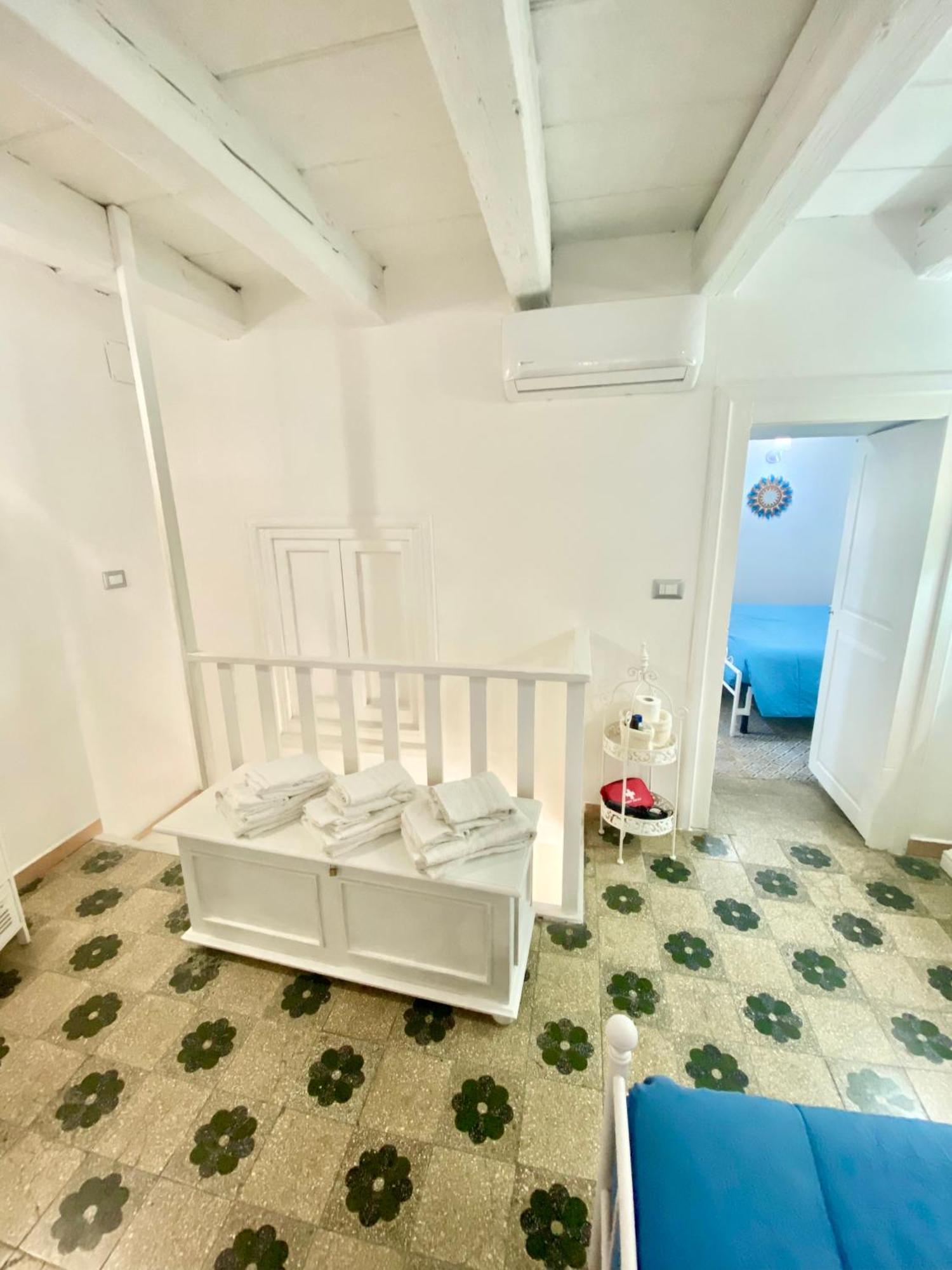 Ferienwohnung Ortigia Dreaming Syrakus Exterior foto